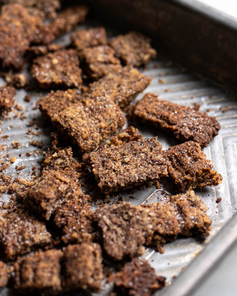 Crispy Cinnamon Flax Cereal! {Low Carb & Gluten Free} - Inspector Gorgeous