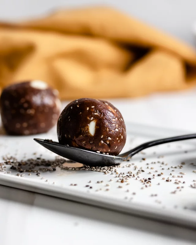 Keto Pumpkin Spice Protein Balls! - Inspector Gorgeous